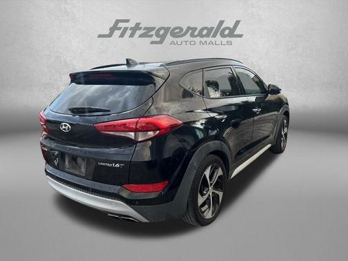 Black Noir Pearl 2017 Hyundai TUCSON Limited
