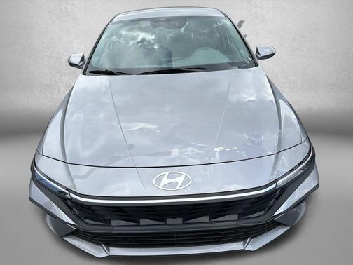 Fluid Metal 2025 Hyundai ELANTRA HEV Blue