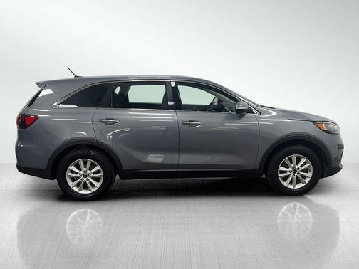2020 Kia Sorento L