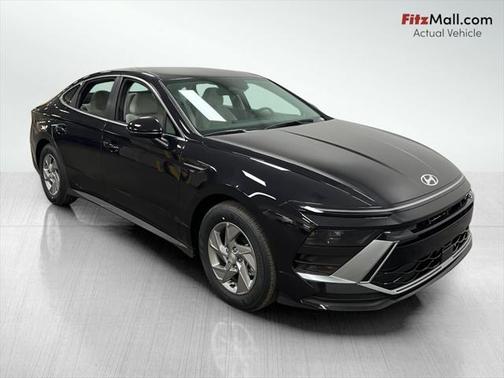 2025 Hyundai SONATA SE