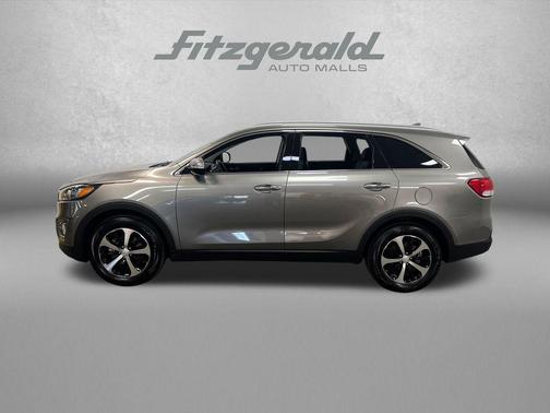 Titanium Silver 2017 Kia Sorento EX