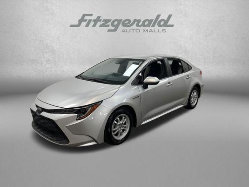 Classic Silver Metallic 2021 Toyota Corolla Hybrid LE