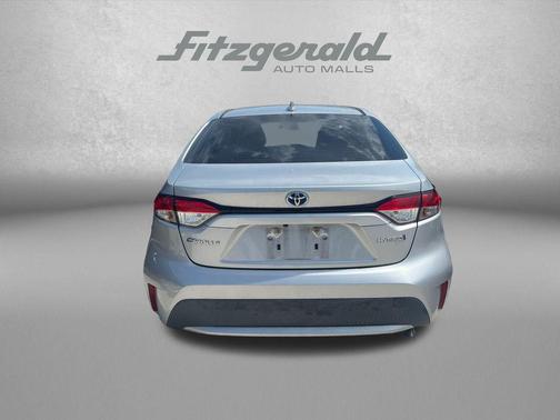 Classic Silver Metallic 2021 Toyota Corolla Hybrid LE