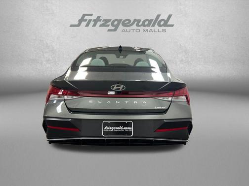 Amazon Gray 2026 Hyundai ELANTRA Limited