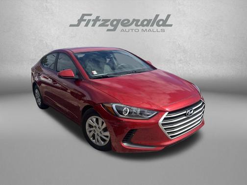 2018 Hyundai ELANTRA SE