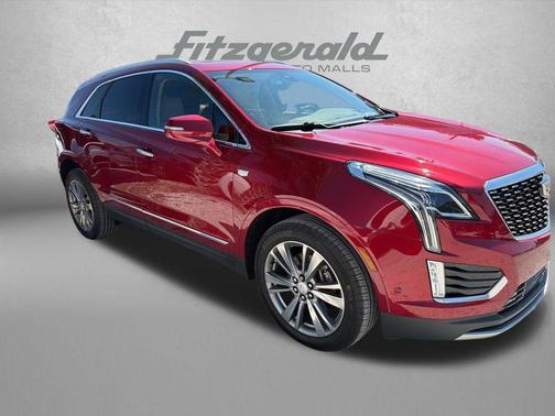 Red Horizon Tintcoat 2020 Cadillac XT5 Premium Luxury