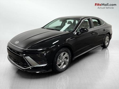 2025 Hyundai SONATA SE