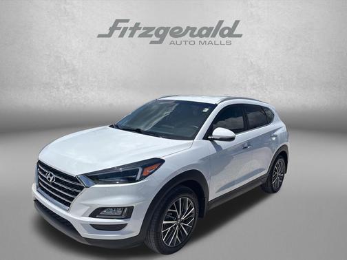 Cream White 2020 Hyundai TUCSON Limited