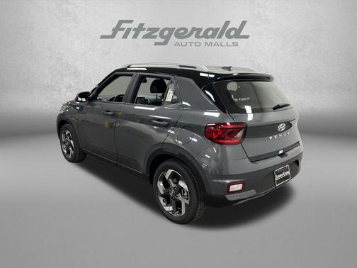 2026 Hyundai VENUE SEL w/Two-Tone Roof
