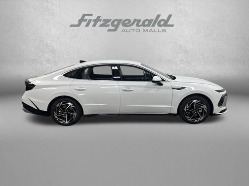 2026 Hyundai SONATA SEL