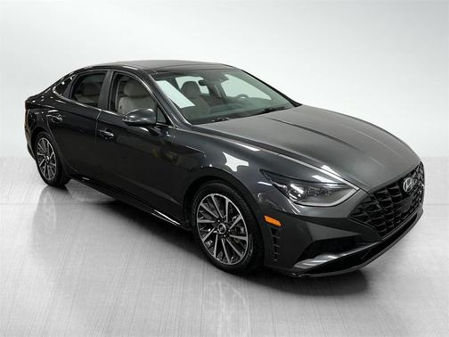 2022 Hyundai SONATA Limited