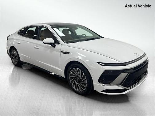 2025 Hyundai SONATA Hybrid Limited