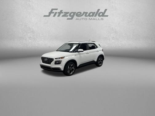 Lunar White 2026 Hyundai VENUE SEL