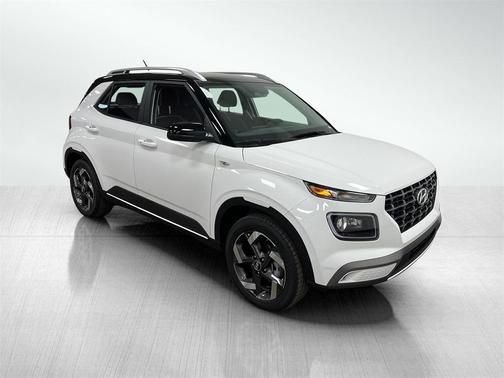2025 Hyundai VENUE Limited