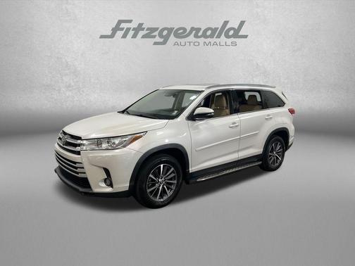Blizzard Pearl 2019 Toyota Highlander XLE