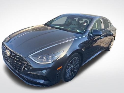 2022 Hyundai SONATA Limited