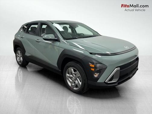 2025 Hyundai KONA SE
