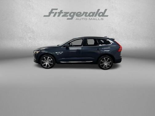 Denim Blue Metallic 2021 Volvo XC60 T5 Inscription