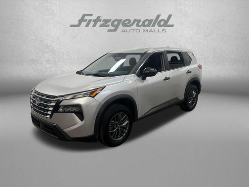 Brilliant Silver Metallic 2024 Nissan Rogue S