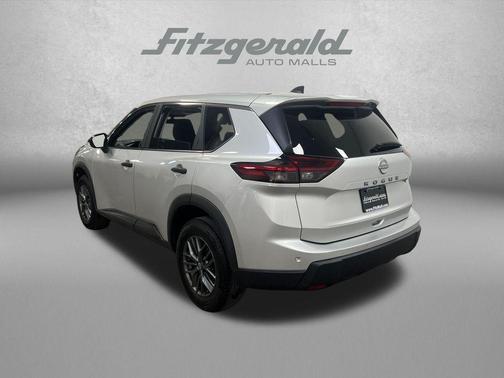 Brilliant Silver Metallic 2024 Nissan Rogue S
