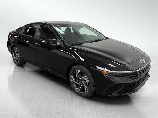 2025 Hyundai ELANTRA Sport