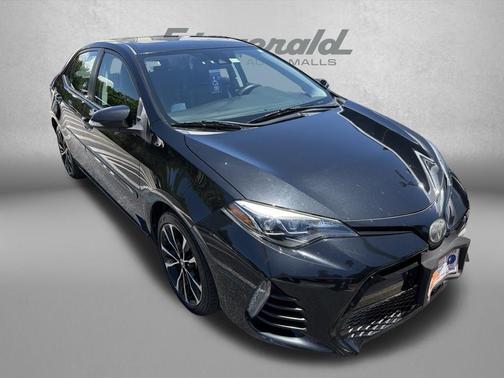 Black Sand Pearl 2019 Toyota Corolla XSE