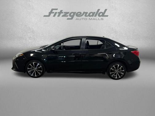 Black Sand Pearl 2019 Toyota Corolla XSE