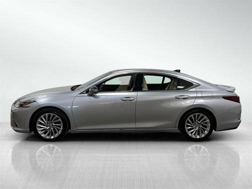 2022 Lexus ES 350 Ultra Luxury