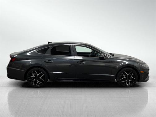 2022 Hyundai SONATA SEL