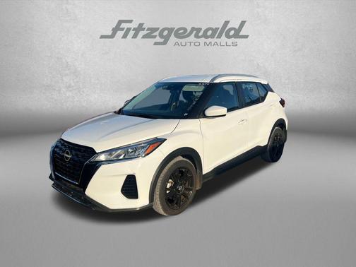 Fresh Powder 2024 Nissan Kicks SV