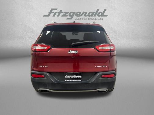 Deep Cherry Red Crystal Pearlcoat 2017 Jeep Cherokee Limited
