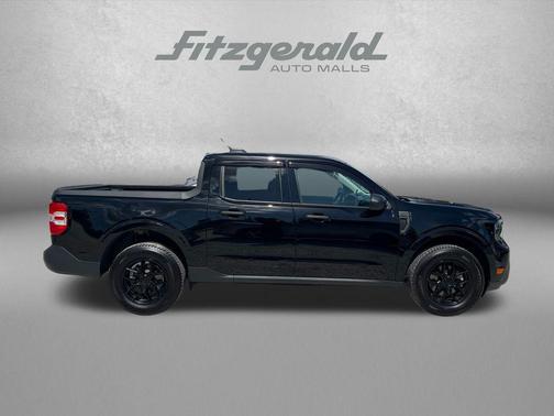 Shadow Black 2025 Ford Maverick XL