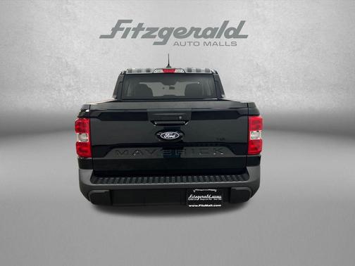 Shadow Black 2025 Ford Maverick XL