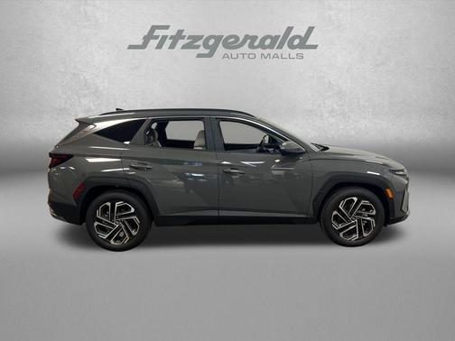 Hampton Gray 2026 Hyundai TUCSON SEL Plus