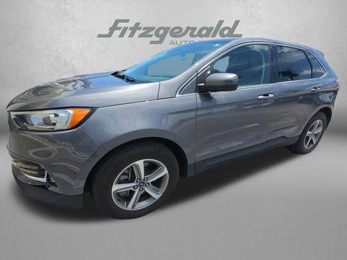 Carbonized Gray Metallic 2022 Ford Edge SEL