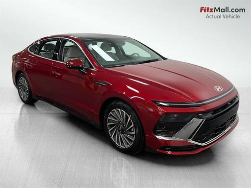 2025 Hyundai SONATA Hybrid Limited
