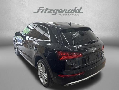 Black 2019 Audi Q5 2.0T Prestige