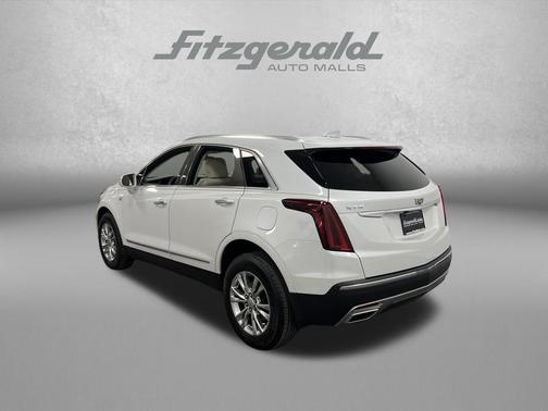 Crystal White Tricoat 2020 Cadillac XT5 Premium Luxury