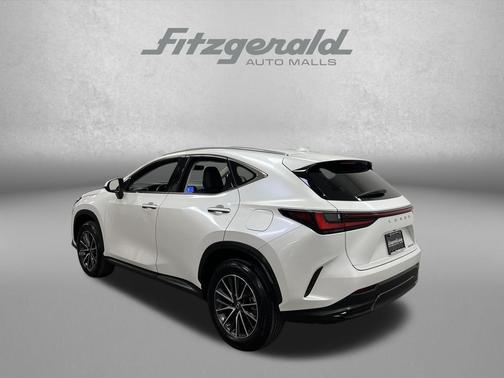 Eminent White Pearl 2022 Lexus NX 250 Base
