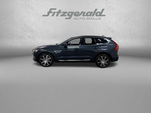 Denim Blue Metallic 2021 Volvo XC60 T5 Inscription