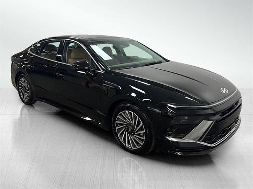 2024 Hyundai SONATA Hybrid Limited