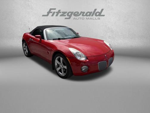 Aggressive (Victory Red) 2007 Pontiac Solstice Base