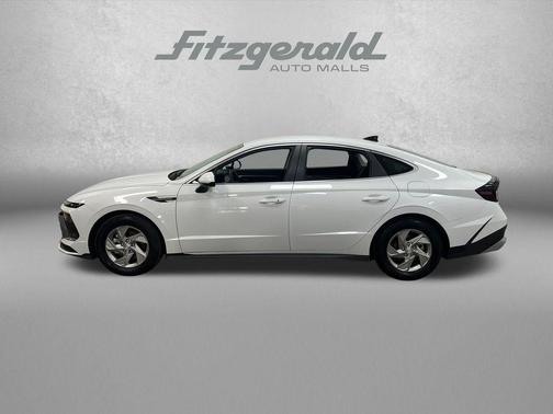 Serenity White 2025 Hyundai SONATA SE
