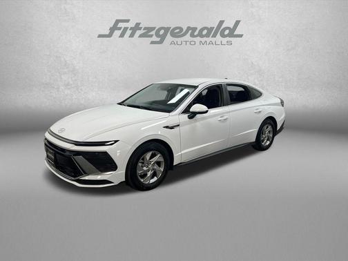 Serenity White 2025 Hyundai SONATA SE