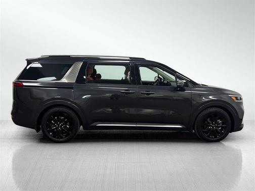 2023 Kia Carnival SX Prestige