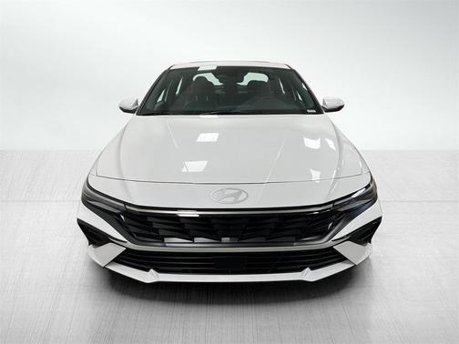 2025 Hyundai ELANTRA HEV Limited