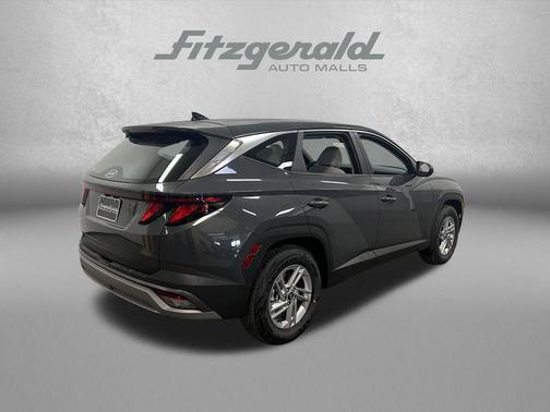 Ecotronic Gray 2026 Hyundai TUCSON SE