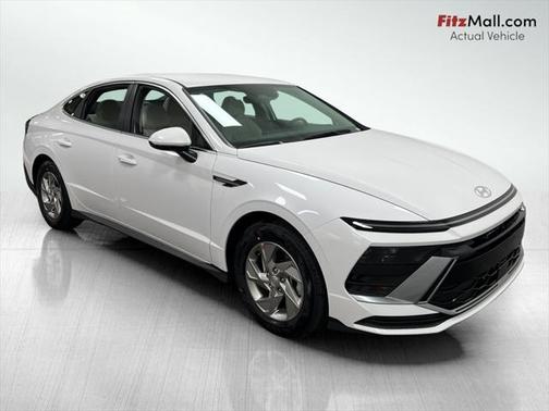 2025 Hyundai SONATA SE