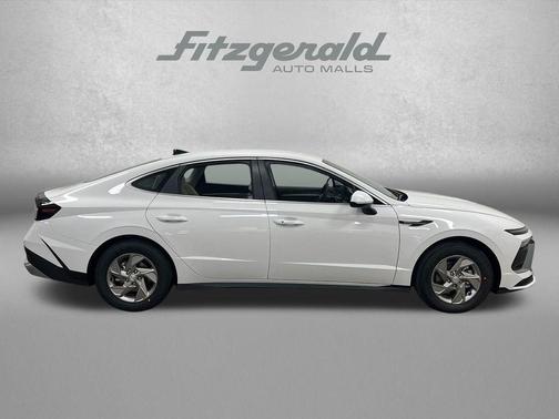 2026 Hyundai SONATA SE