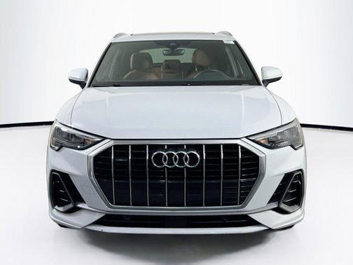 Glacier White Metallic 2020 Audi Q3 45 S line Premium